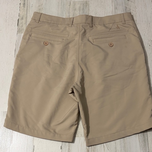 johnnie-O Classic Tan Flat Front Shorts size 34 - Picture 3 of 10